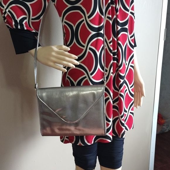 GoldSilver '80s vtgclutch/body bag - Picture 3 of 6